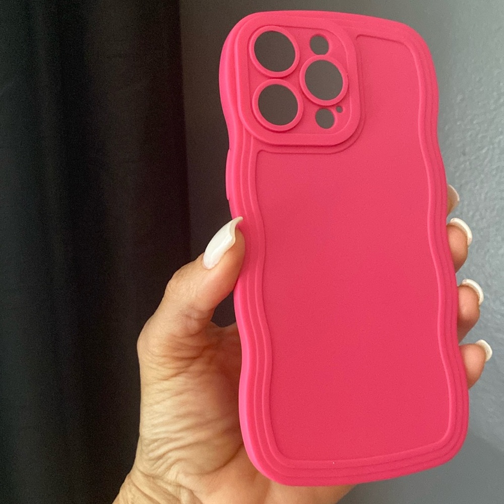 iPhone 15 promax flexible pink case